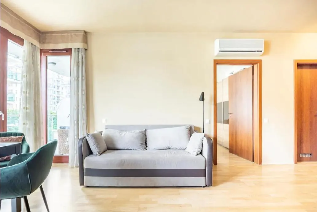 Danube Dream Superb View & Garage Apartment Budapesta